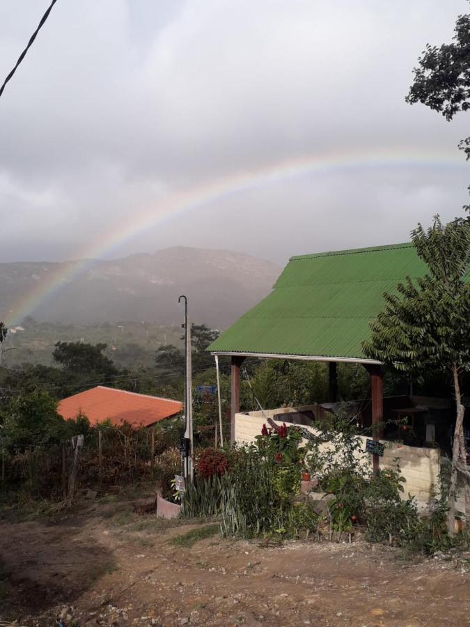 Kombi Hostel Camping Vale do Capao Εξωτερικό φωτογραφία