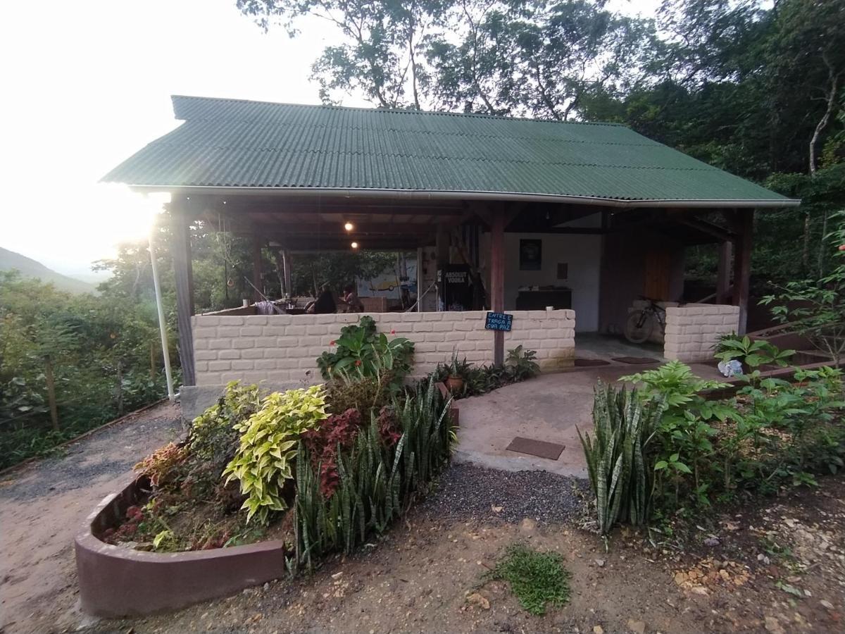 Kombi Hostel Camping Vale do Capao Εξωτερικό φωτογραφία